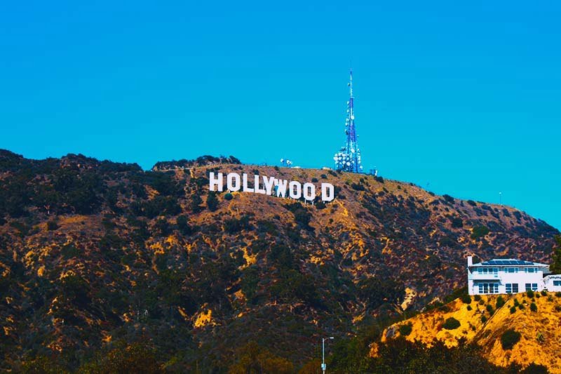 Hollowood sign