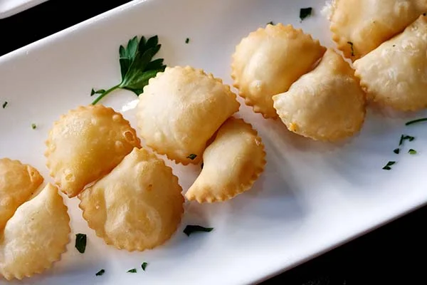 Mini pastéis fritos