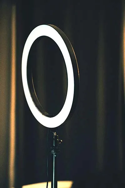 Ring light